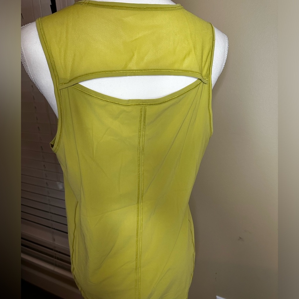 Lululemon sculpt tank. - Picture 2 of 3